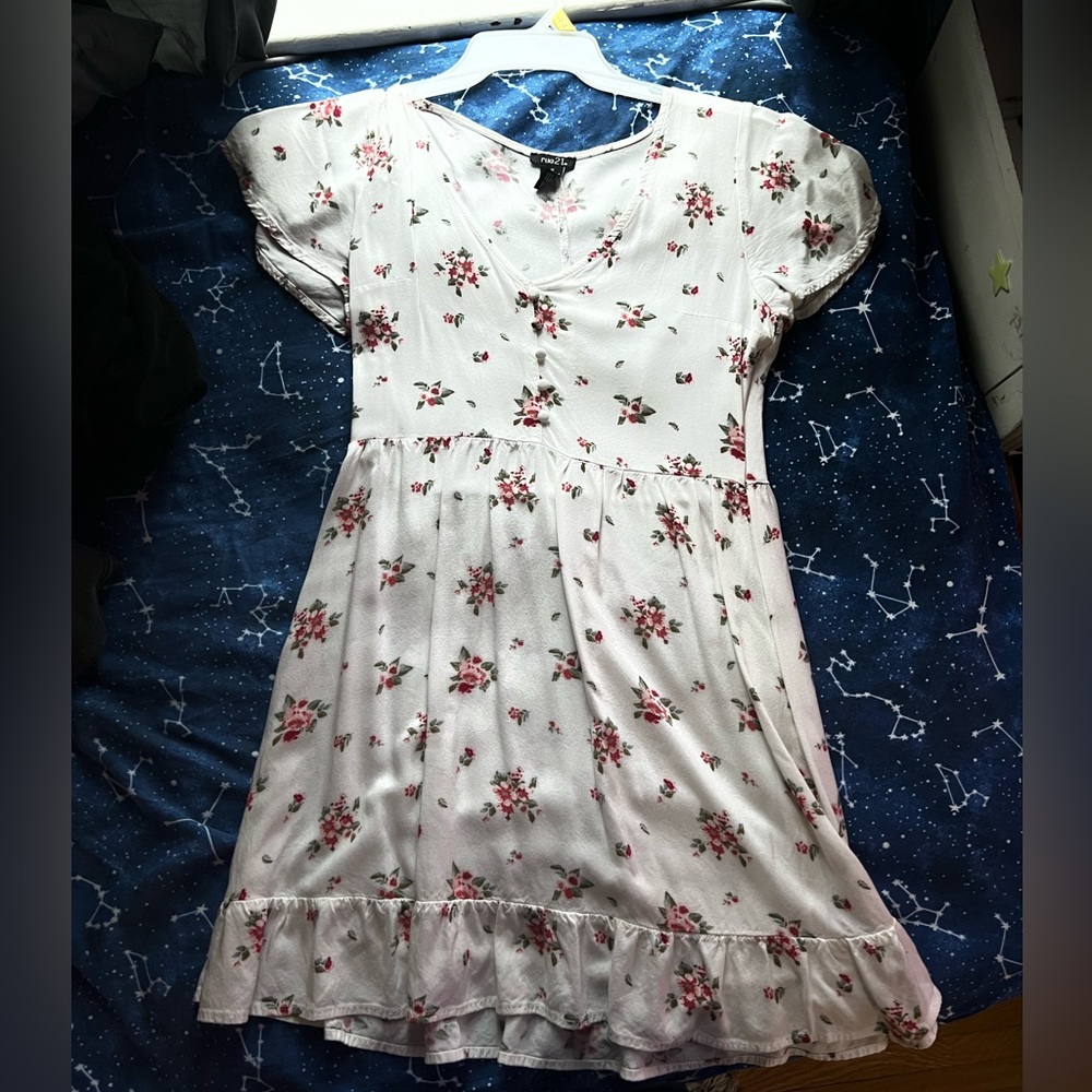 Rue 21 White Flower Printed Sun Dress